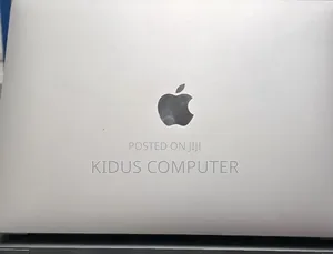 New Laptop Apple MacBook Air 8GB Apple M1 SSD 256GB