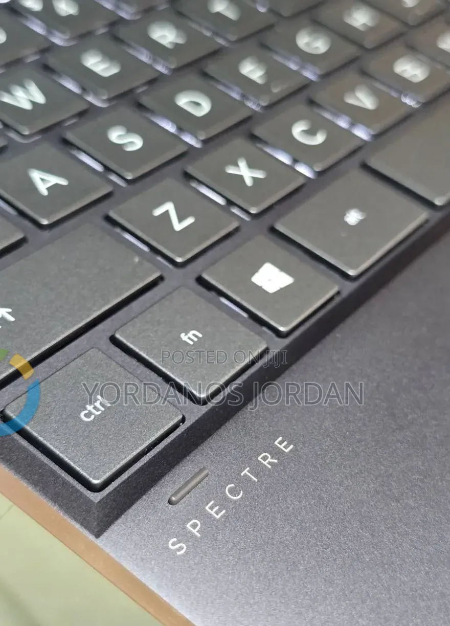 New Laptop HP Spectre X360 16GB Intel Core i7 SSD 512GB