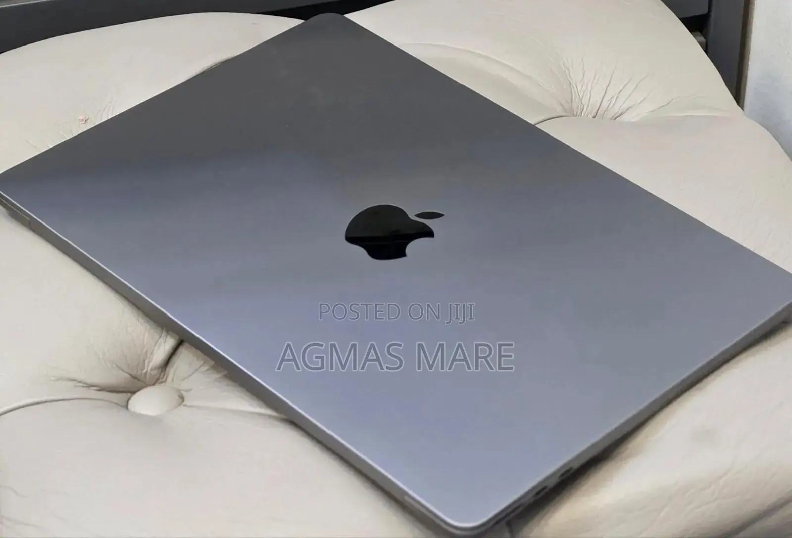 New Laptop Apple MacBook Air 2022 M2 8GB Apple M2 SSD 256GB