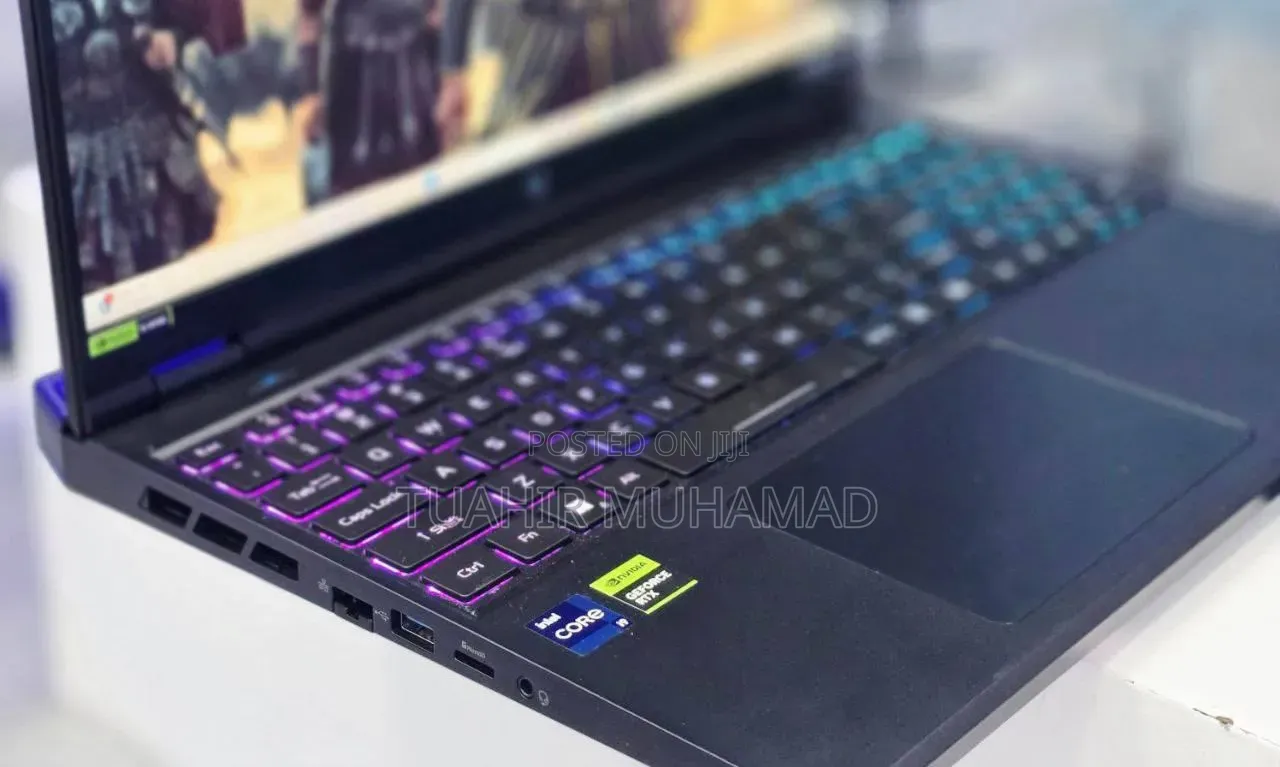 New Laptop Acer Predator Helios 300 16GB Intel Core i9 SSD 1T