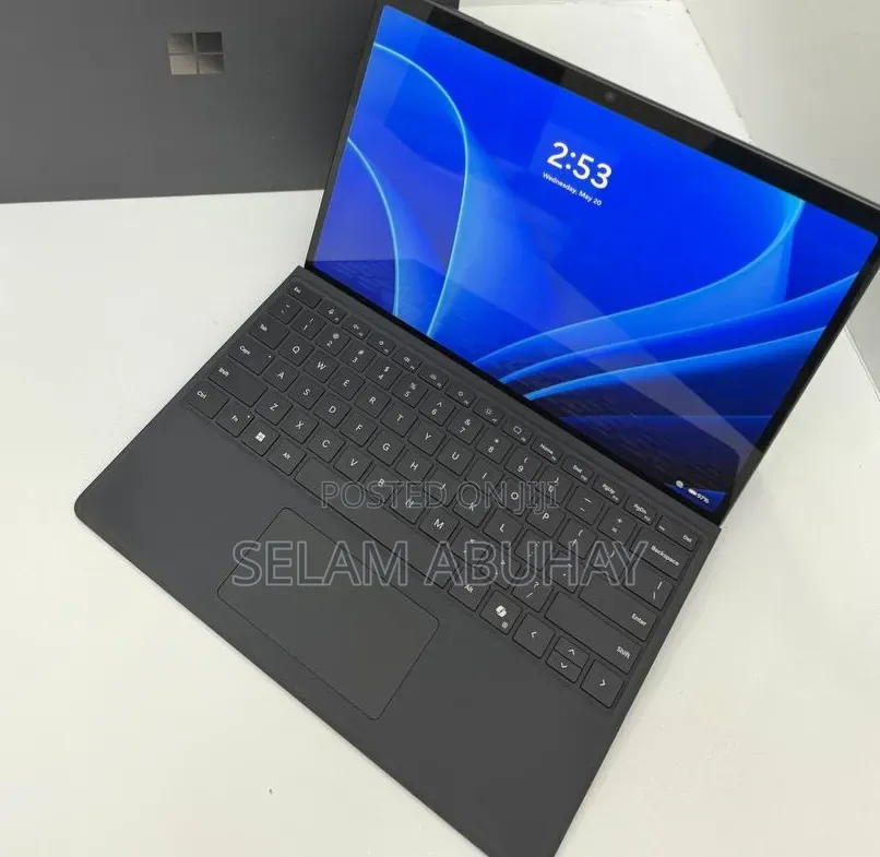 New Microsoft Surface Pro 11th Edition, a Copilot+ PC 16GB SSD 512GB