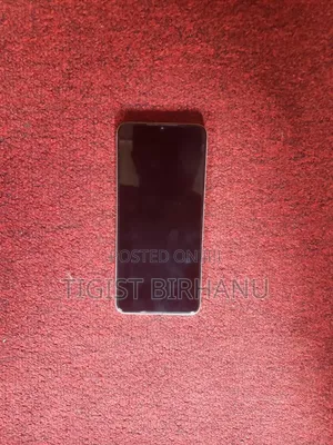 New Tecno Spark 10 128 GB Yellow