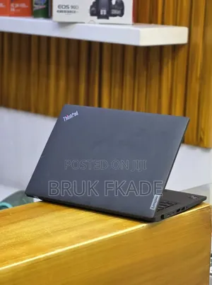 New Laptop Lenovo ThinkPad T14s Gen 2 16GB Intel Core i5 SSD 512GB