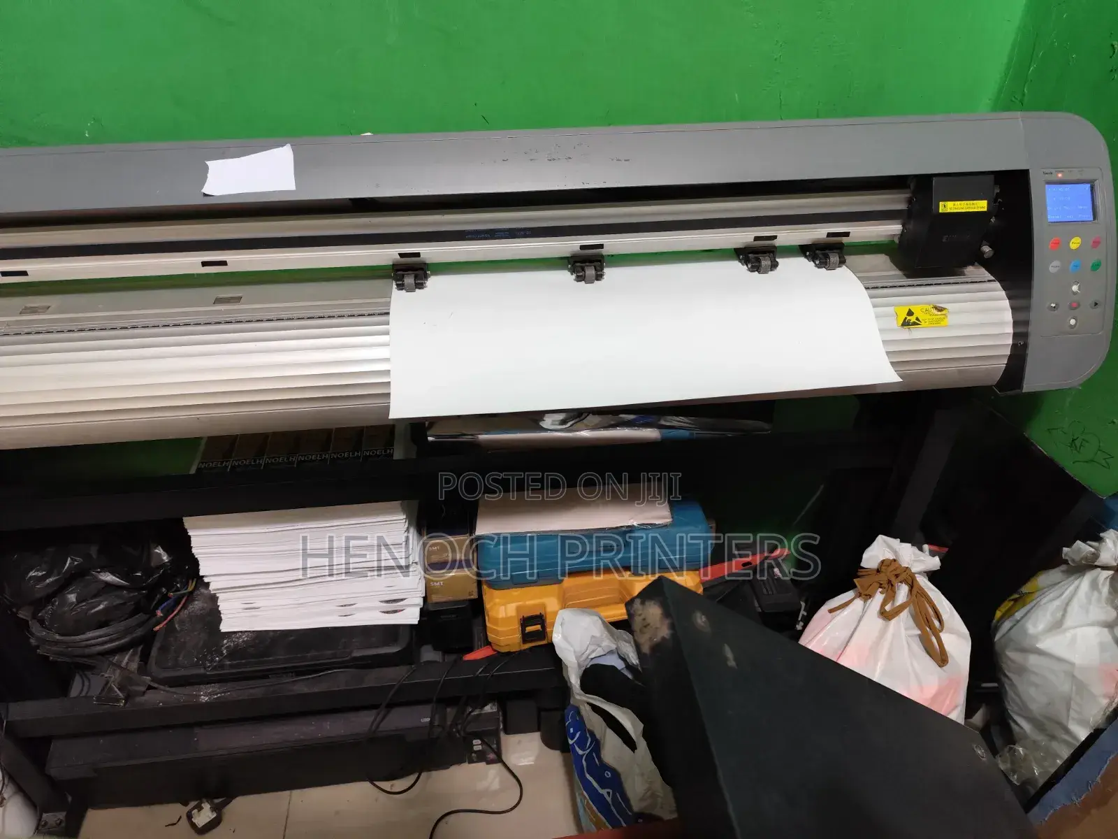 Cutting Plotter