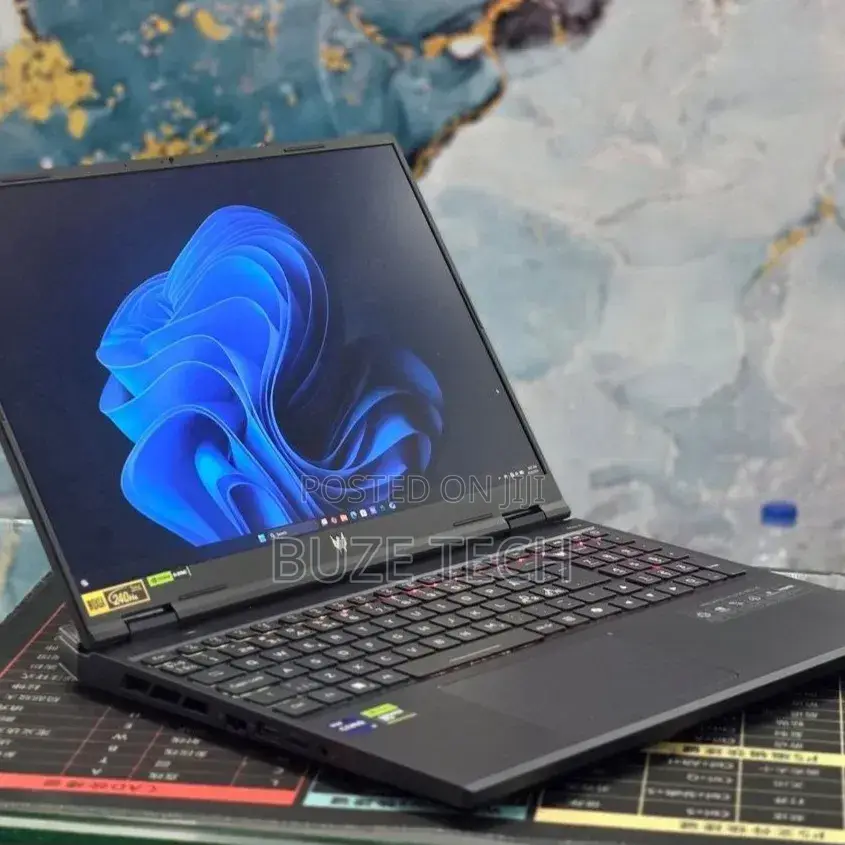 New Laptop Acer Predator Helios Neo 16 16GB Intel Core i9 SSD 1T