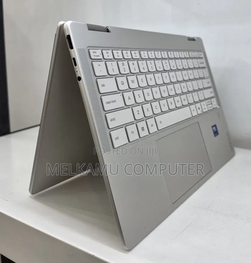 New Laptop Lenovo Yoga 7i 32GB Intel Core Ultra 7 SSD 1T