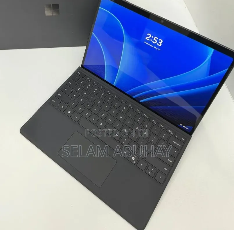 New Microsoft Surface Pro 11th Edition, a Copilot+ PC 16GB SSD 512GB
