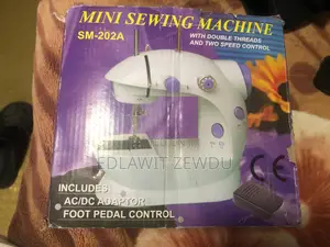 Mini Sewing Machine
