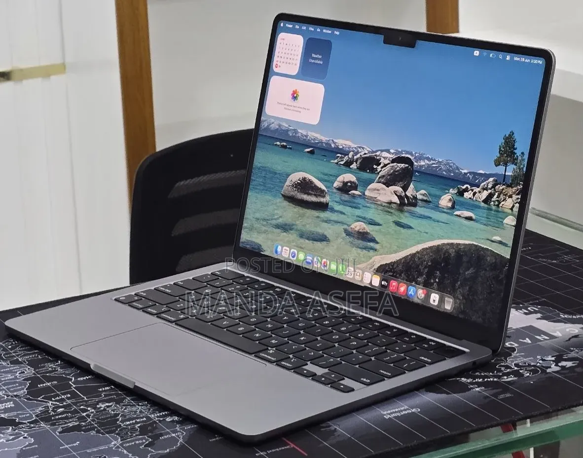 New Laptop Apple MacBook Air 2022 M2 16GB Apple M2 SSD 256GB