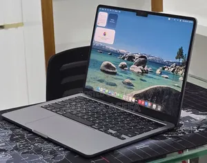 New Laptop Apple MacBook Air 2022 M2 16GB Apple M2 SSD 256GB