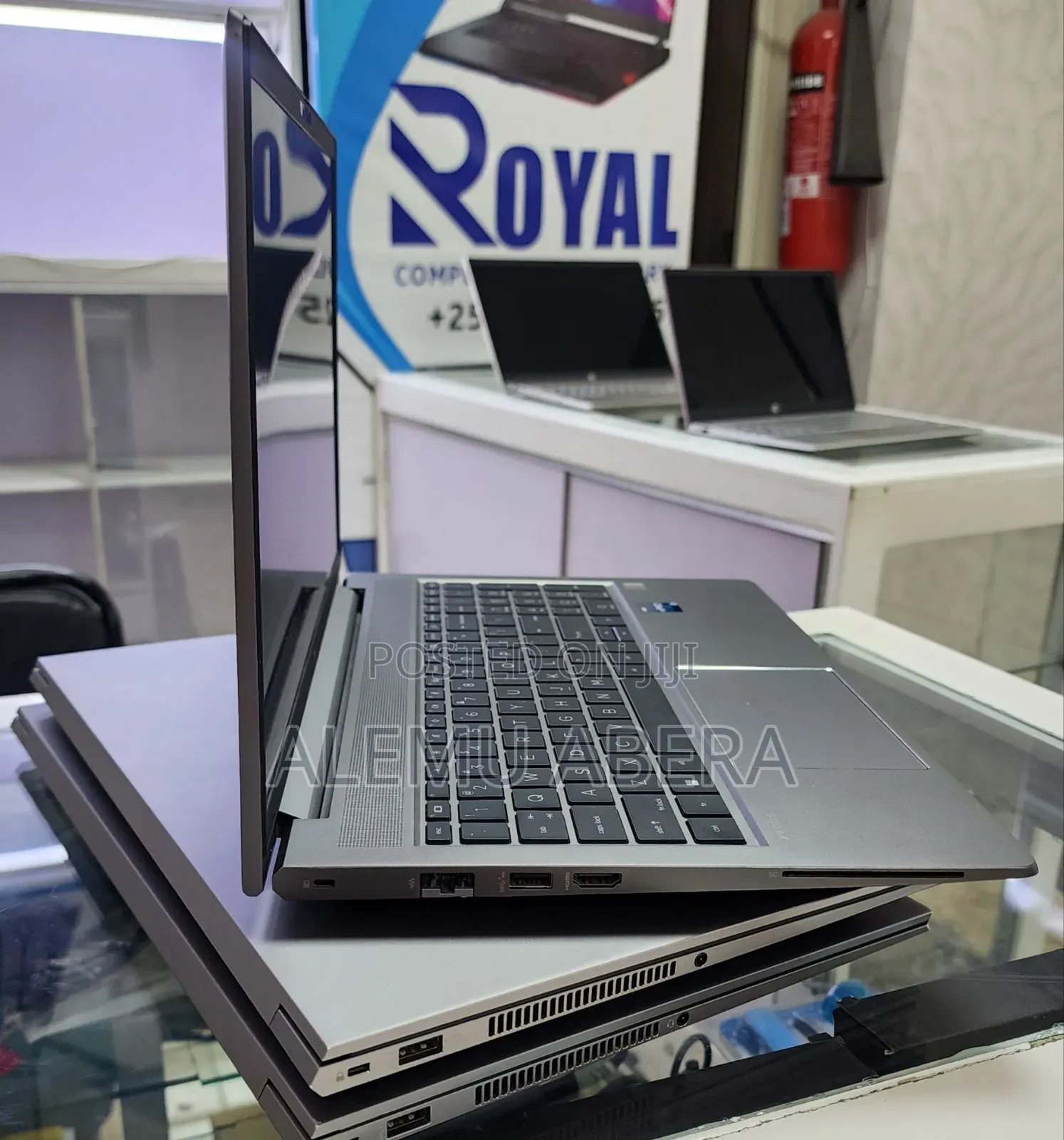 New Laptop HP ZBook 15 32GB Intel Core i9 SSD 1T