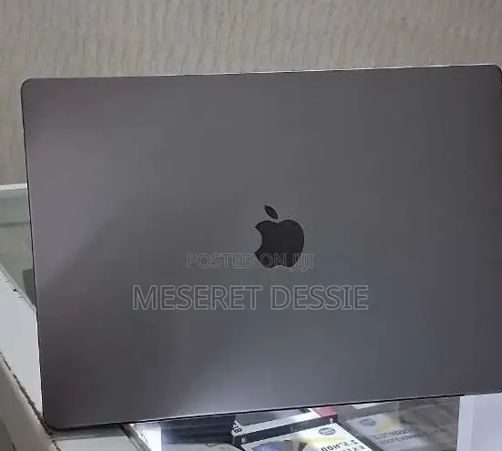 New Laptop Apple MacBook Pro 2021 M1 Max 32GB Apple M1 Max SSD 1T