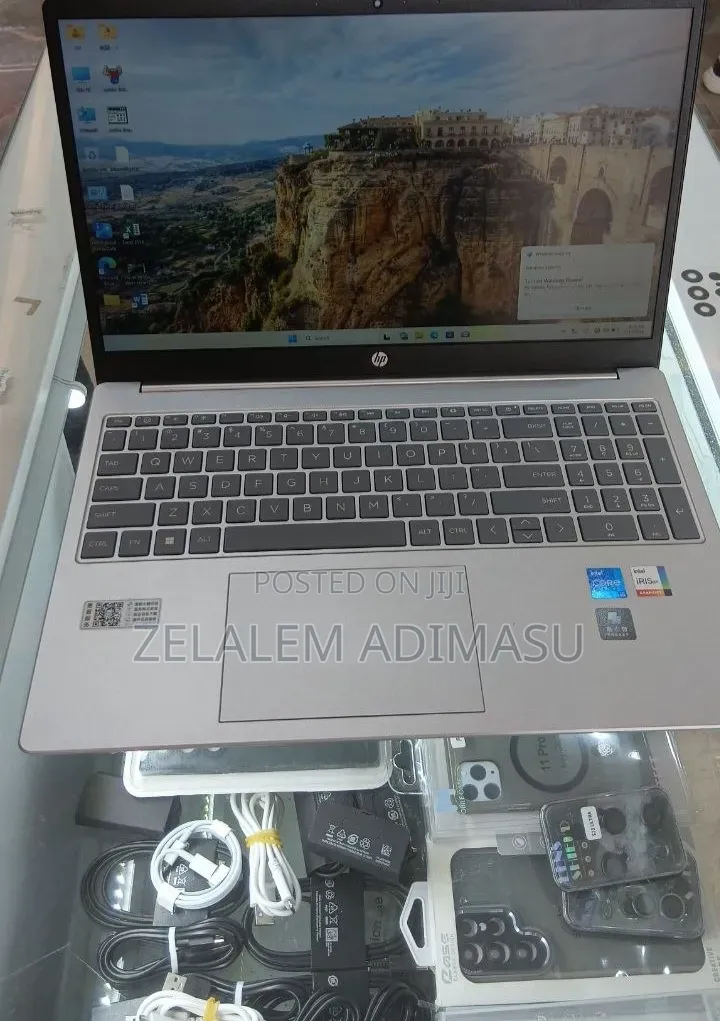New Laptop HP Stream Notebook 16GB Intel Core i5 SSD 1T