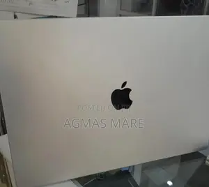 New Laptop Apple MacBook Pro 2021 M1 32GB Apple M1 Pro SSD 1T