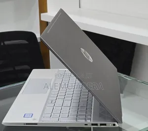 New Laptop HP Pavilion 15 8GB Intel Core i7 SSD 256GB
