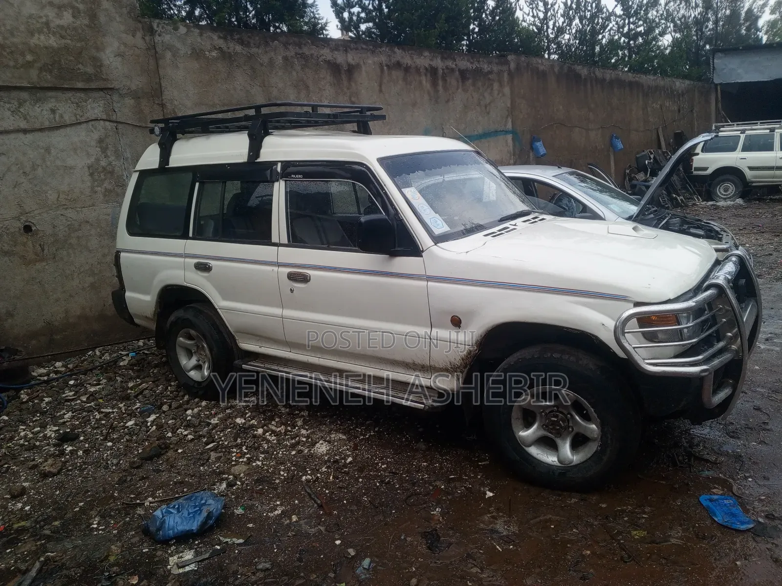 Mitsubishi Pajero Junior 1998 White