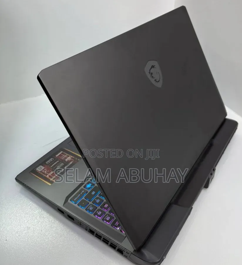 New Laptop MSI Vector 16 HX AI A2XWIG 32GB Intel Core Ultra 7 SSD 512GB