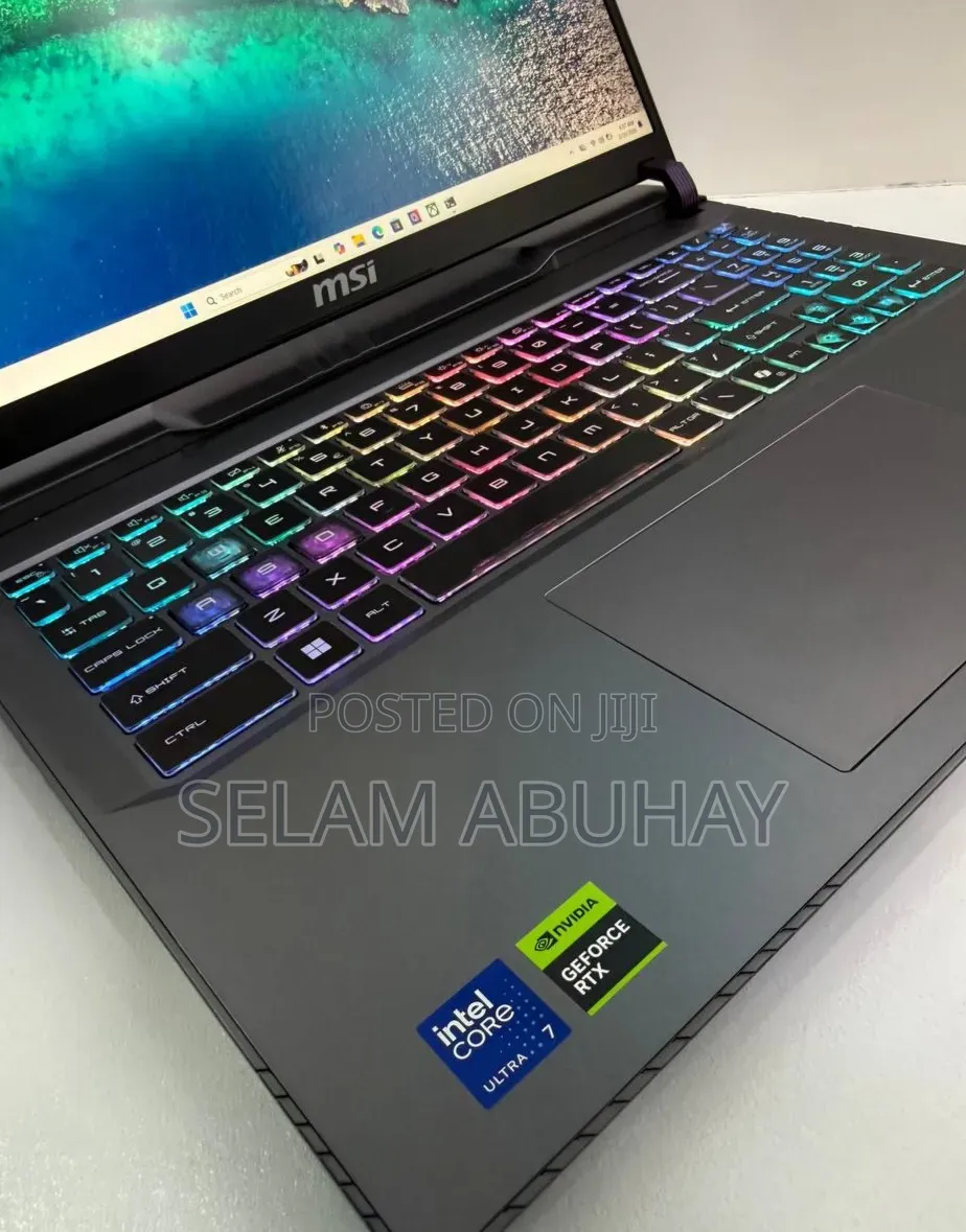New Laptop MSI Vector 16 HX AI A2XWIG 32GB Intel Core Ultra 7 SSD 512GB