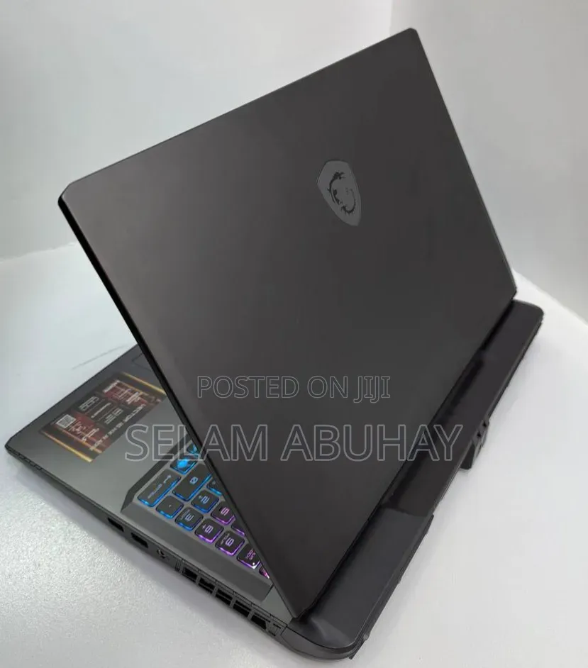 New Laptop MSI Vector 16 HX AI A2XWIG 32GB Intel Core Ultra 7 SSD 512GB