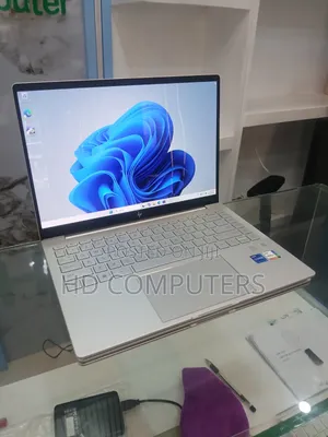 New Laptop HP Pavilion 14 16GB Intel Core i7 SSD 1T