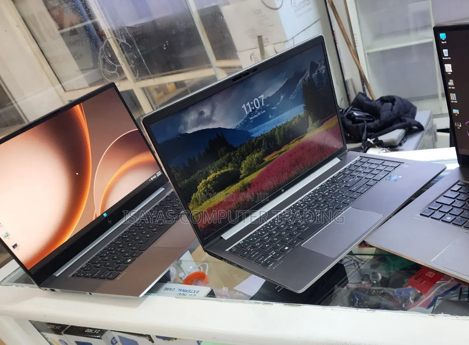 New Laptop HP ZBook 15 16GB Intel Core i7 SSD 512GB