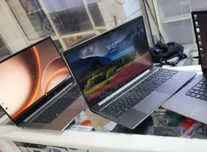 New Laptop HP ZBook 15 16GB Intel Core i7 SSD 512GB