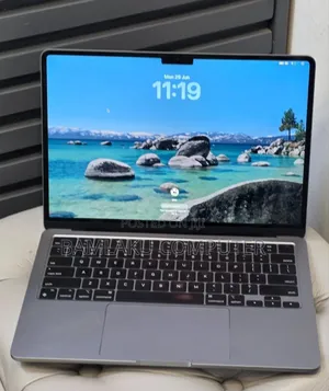 New Laptop Apple MacBook Air 2022 M2 8GB Apple M2 SSD 256GB
