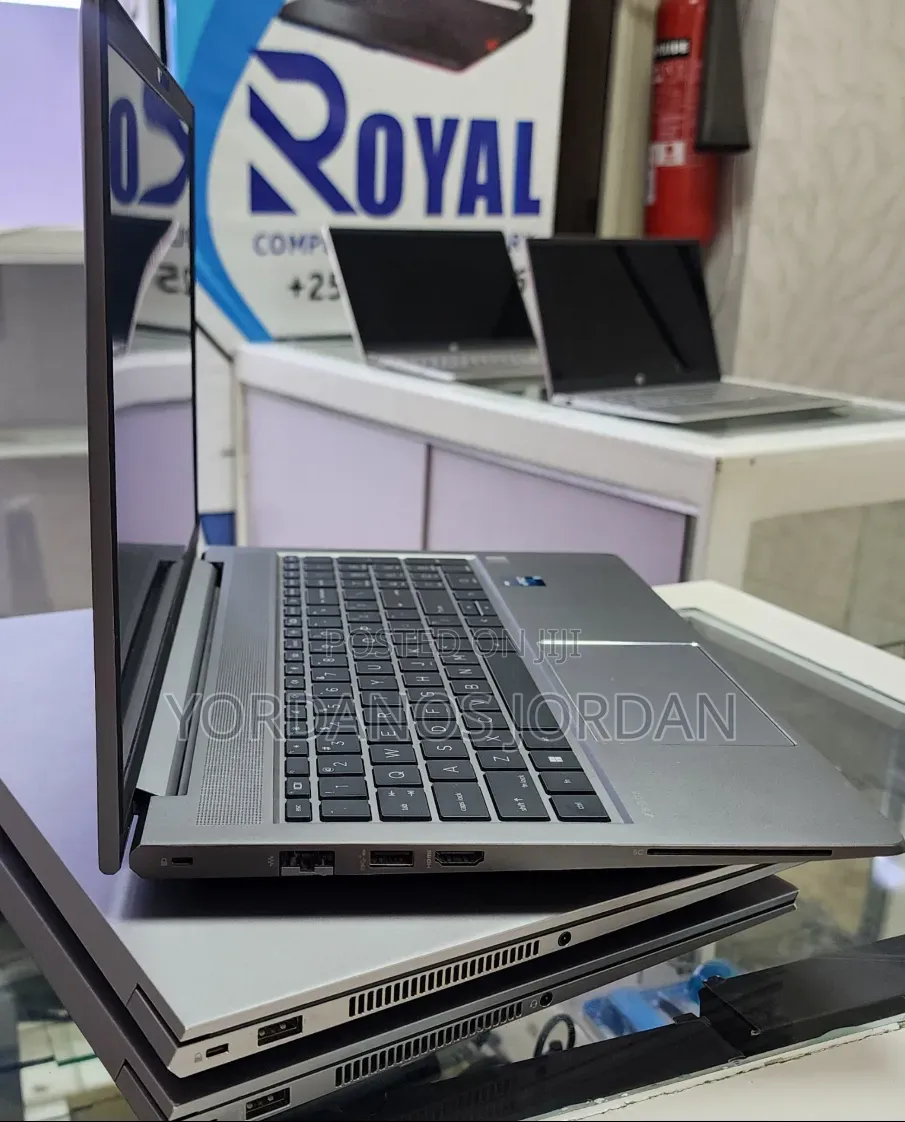 New Laptop HP ZBook 15 32GB Intel Core i7 SSD 512GB