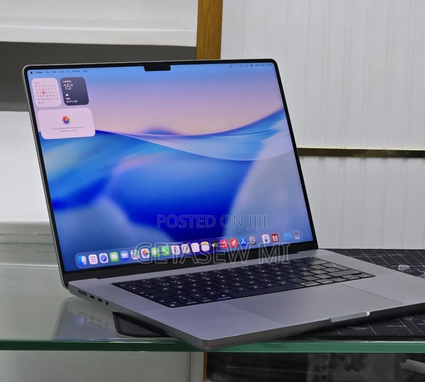 New Laptop Apple MacBook Pro 2021 M1 Max 32GB Apple M1 Max SSD 1T