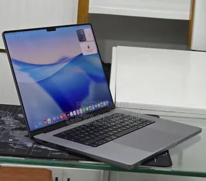 New Laptop Apple MacBook Pro 2021 M1 Max 32GB Apple M1 Max SSD 1T