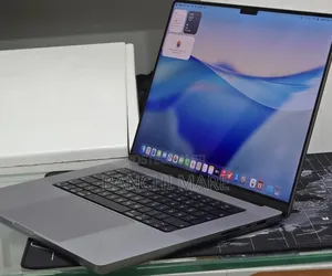 New Laptop Apple MacBook Pro 2021 M1 Max 64GB Apple M1 Max SSD 1T