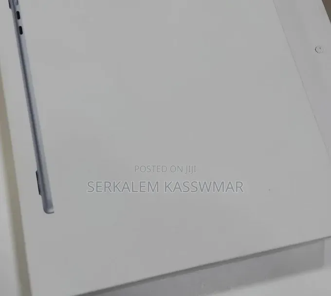 New Laptop Apple MacBook Air 2026 M5 16GB Apple M5 SSD 512GB