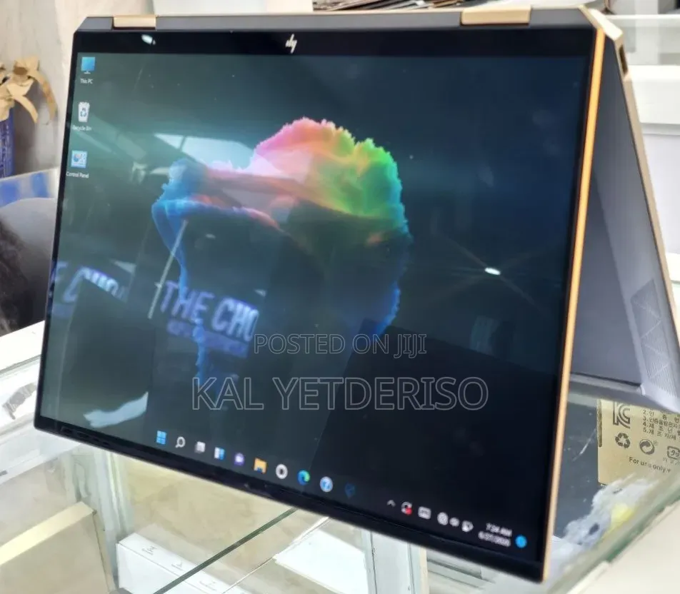 New Laptop HP Spectre 16GB Intel Core i7 SSD 512GB