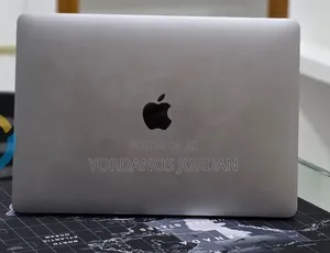New Laptop Apple MacBook Pro 2017 16GB Intel Core i5 SSD 512GB