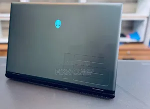 New Laptop Dell Allenware M15 R5 16GB Intel Core Ultra 9 SSD 1T