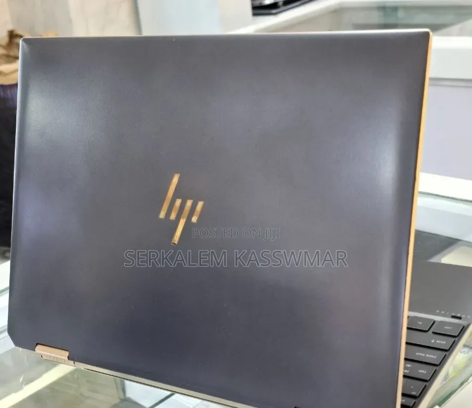 New Laptop HP Spectre X360 16GB Intel Core i7 SSD 512GB