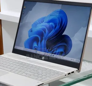 New Laptop HP Pavilion 15 8GB Intel Core i5 SSD 512GB