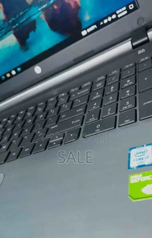 New Laptop HP Envy x360 8GB Intel Core i7 SSD 512GB