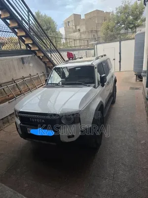Toyota Land Cruiser Prado 2025 White