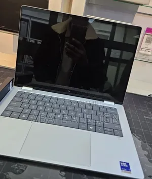 New Laptop HP OmniBook X Flip 14" 16GB Intel Core Ultra 7 SSD 512GB