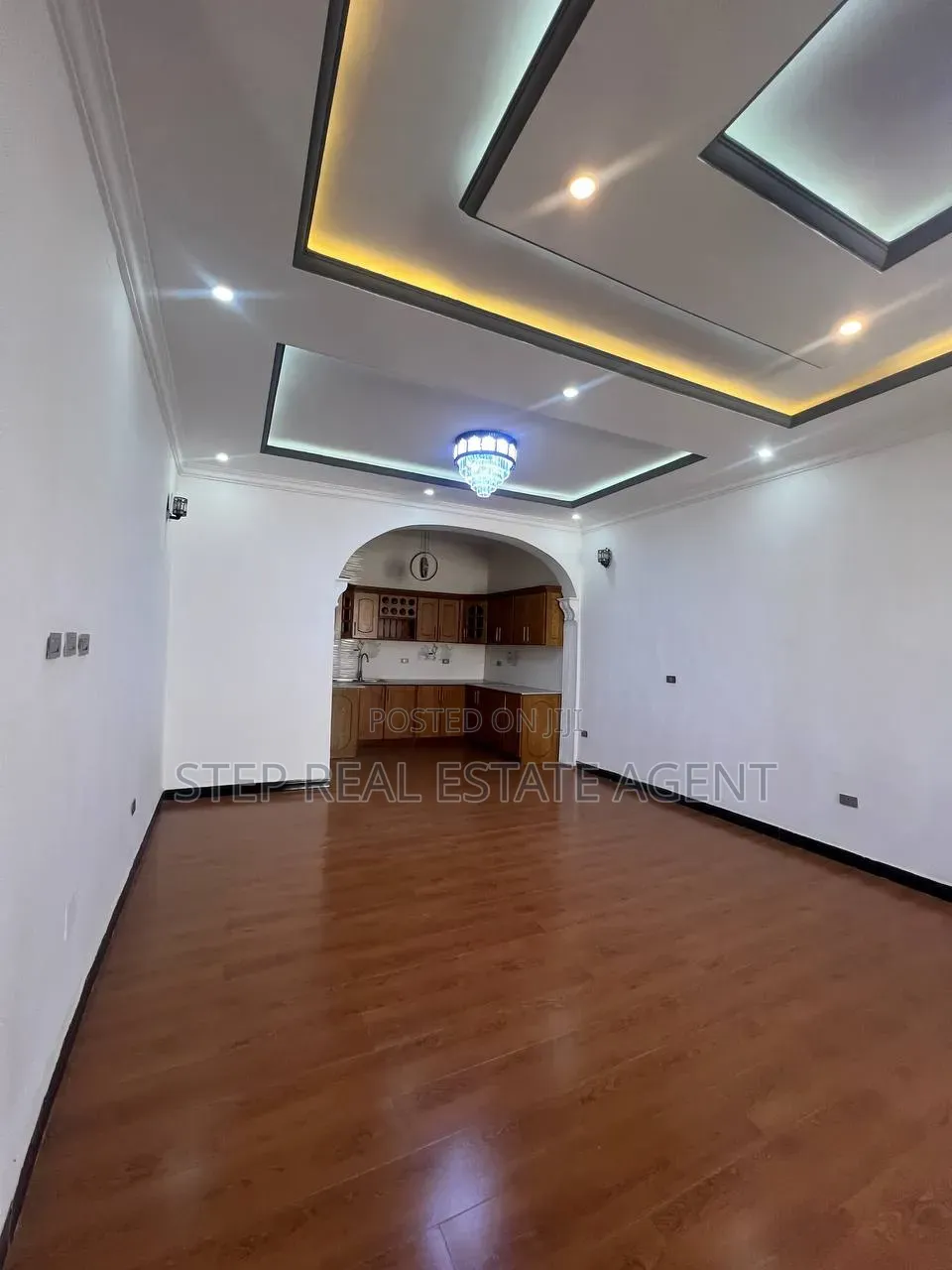 3bdrm Villa in Summit, Bole for sale
