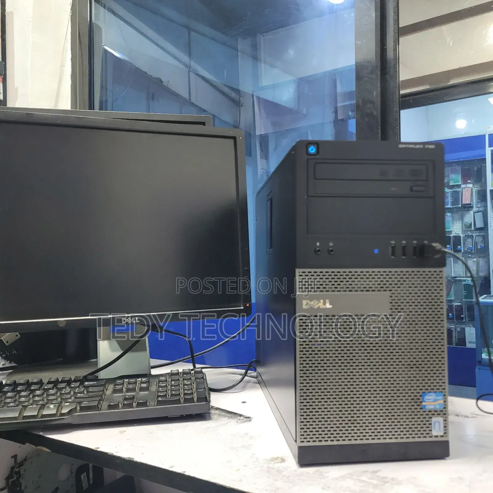 Desktop Computer Dell OptiPlex 7010 4GB Intel Core i5 HDD 500GB