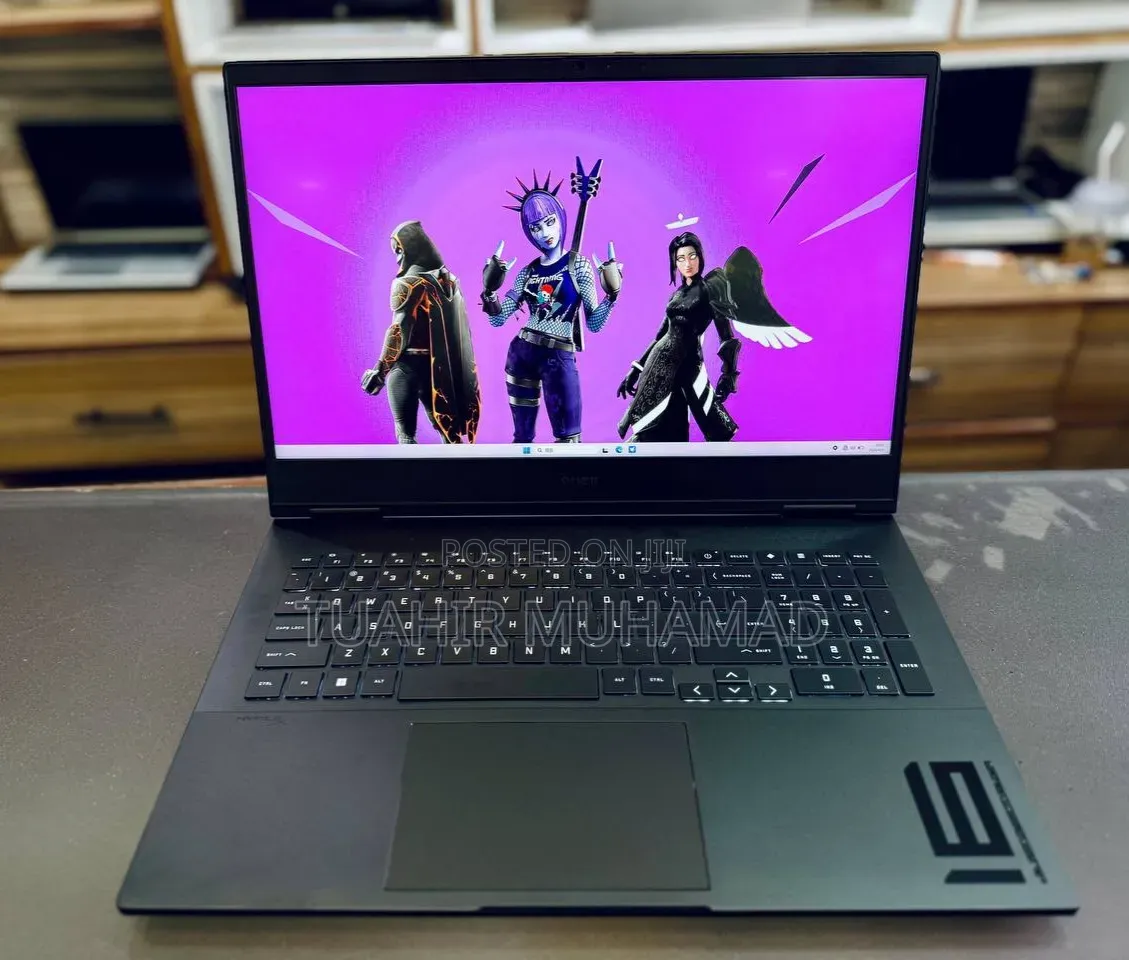 New Laptop HP Omen 16 16GB Intel Core i9 SSD 1T
