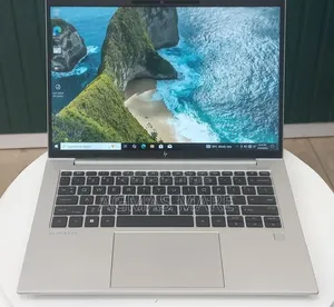 New Laptop HP EliteBook 840 G10 16GB Intel Core i7 SSD 512GB