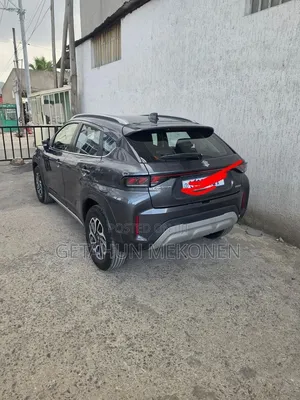 Suzuki Fronx 2025 Gray