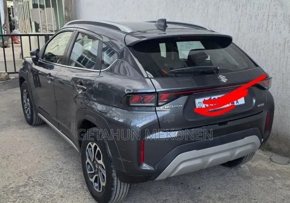 Suzuki Fronx 2025 Gray