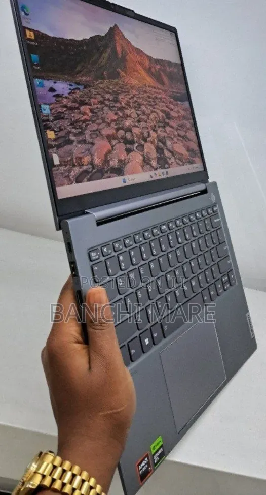 New Laptop Lenovo Thinkbook 14 32GB AMD Ryzen 7 SSD 512GB