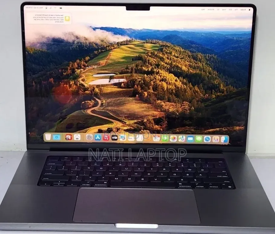 New Laptop Apple MacBook Pro 2021 M1 32GB Apple M1 Pro SSD 512GB