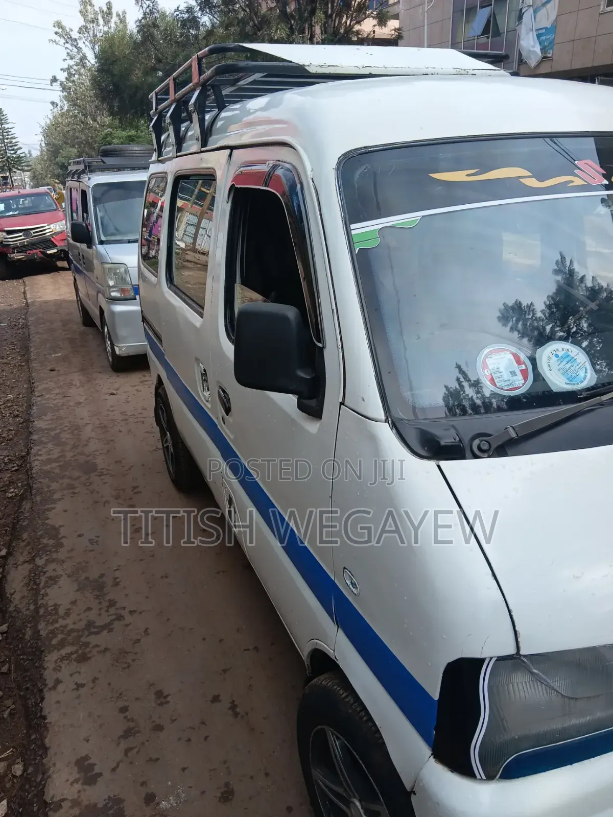 New Suzuki Every 2005 White