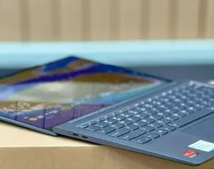 New Laptop Lenovo Yoga 7 15ITL5 16GB AMD Ryzen 7 SSD 512GB